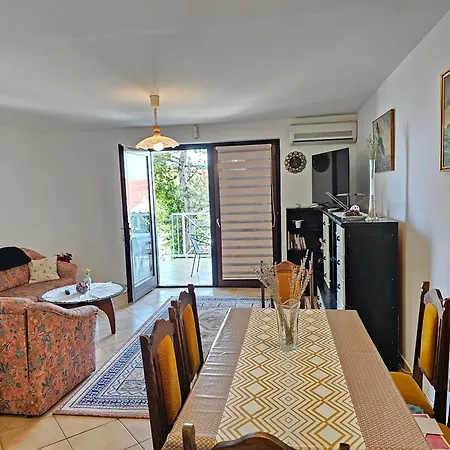 Vila Davor Kl House In A Small Fishing Village