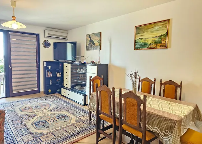 Davor Kl House In A Small Fishing Village * Klenovica