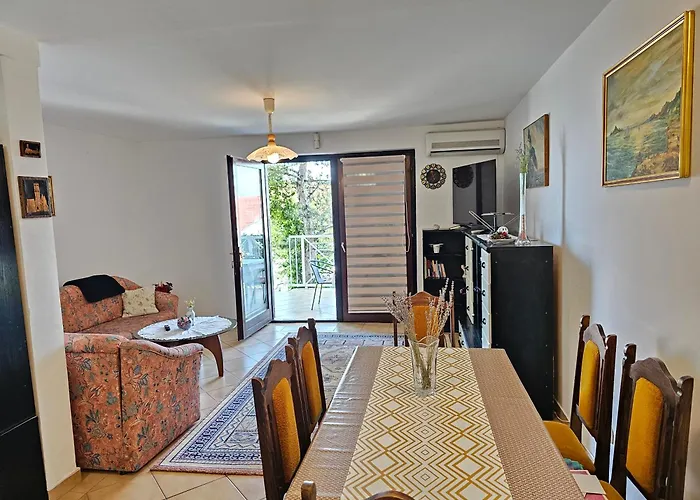 Villa Davor Kl House In A Small Fishing Village