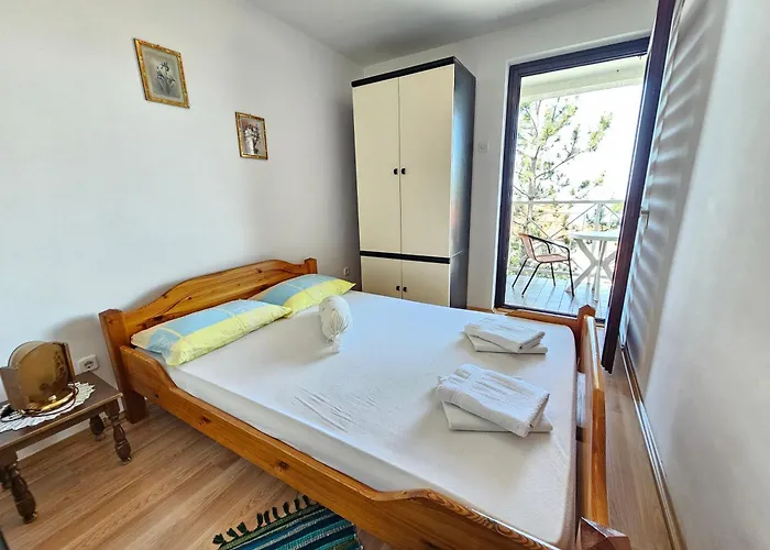 Villa Davor Kl House In A Small Fishing Village *