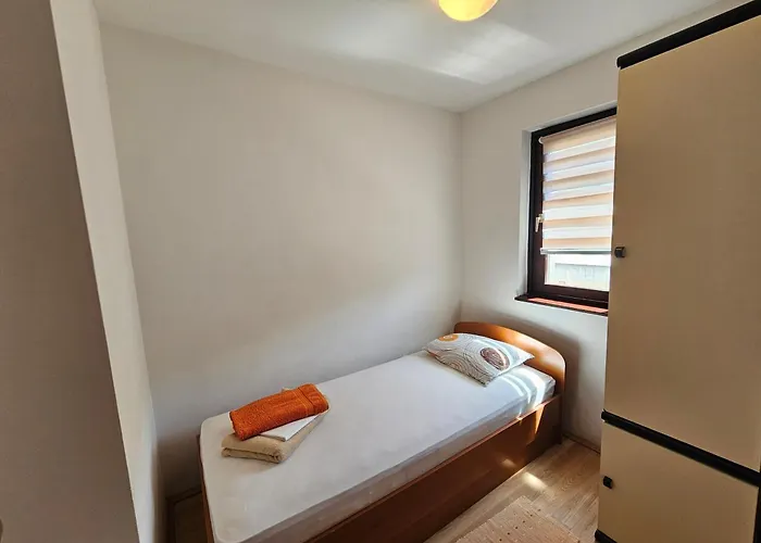 Davor Kl House In A Small Fishing Village Villa