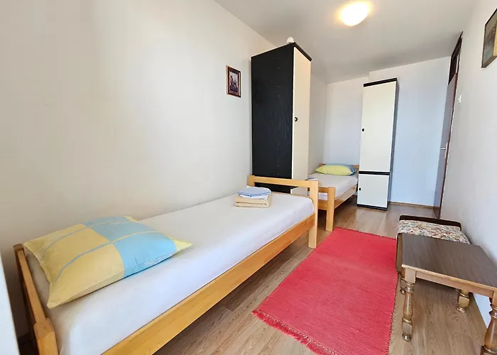 Davor Kl House In A Small Fishing Village Villa Klenovica