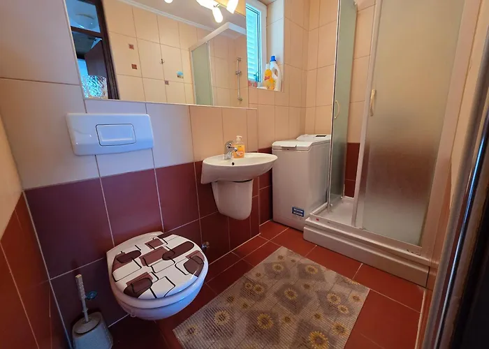 Davor Kl House In A Small Fishing Village Klenovica